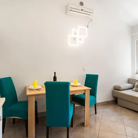 Appartement Beautiful In With House Sea View *